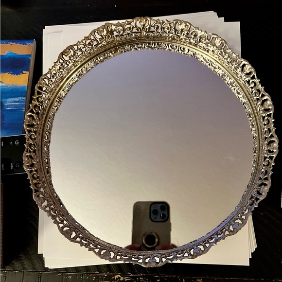 ANTIQUE Vanity tray with mirror on bottom with felt on all the back - Picture 4 of 5